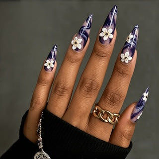 Artificial nails in elegant floral design Acalora