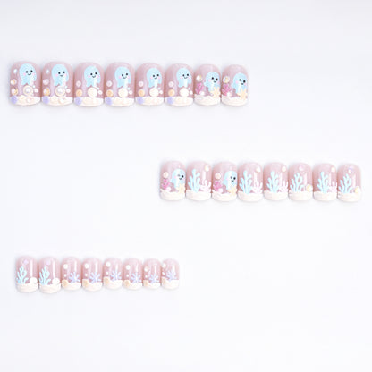 Nails in maritime themes with 3D applications Acalora