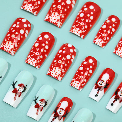 Artificial nails with festive Christmas designs Acalora