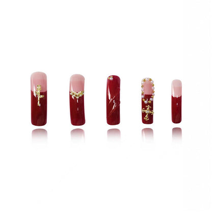 Elegant Press-On Nail Art with Gold Embellishments Acalora