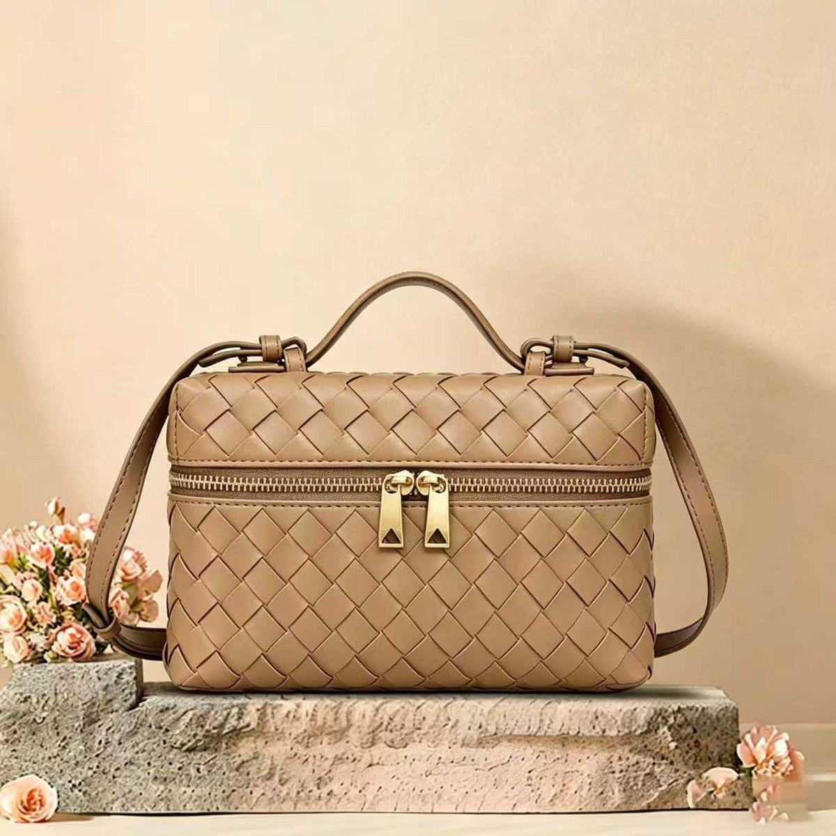 Woven Leather Cosmetic Case Acalora