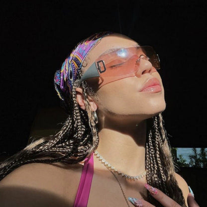 Women's sporty sunglasses in futuristic shield design Bowlift