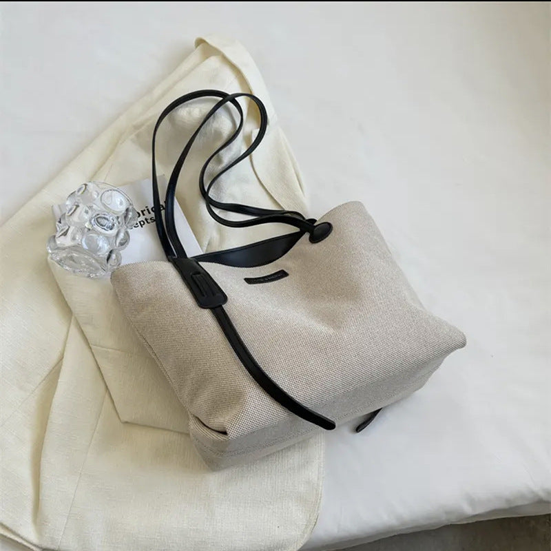 Stylish Everyday Shoulder Bag Acalora
