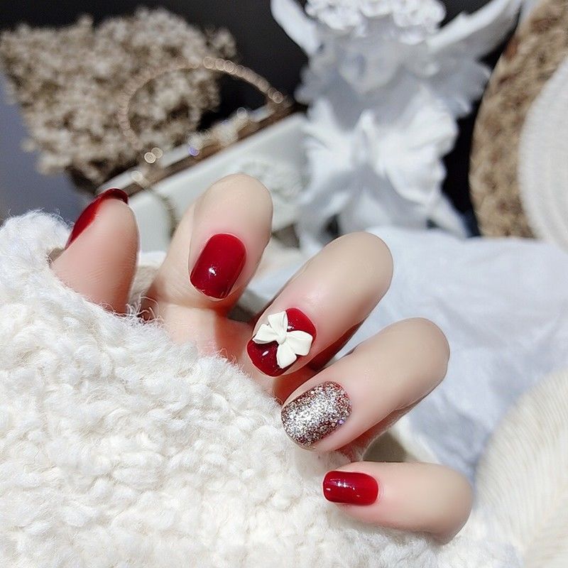 Decorative Press-On Nail Art Set with Bow Accent Acalora