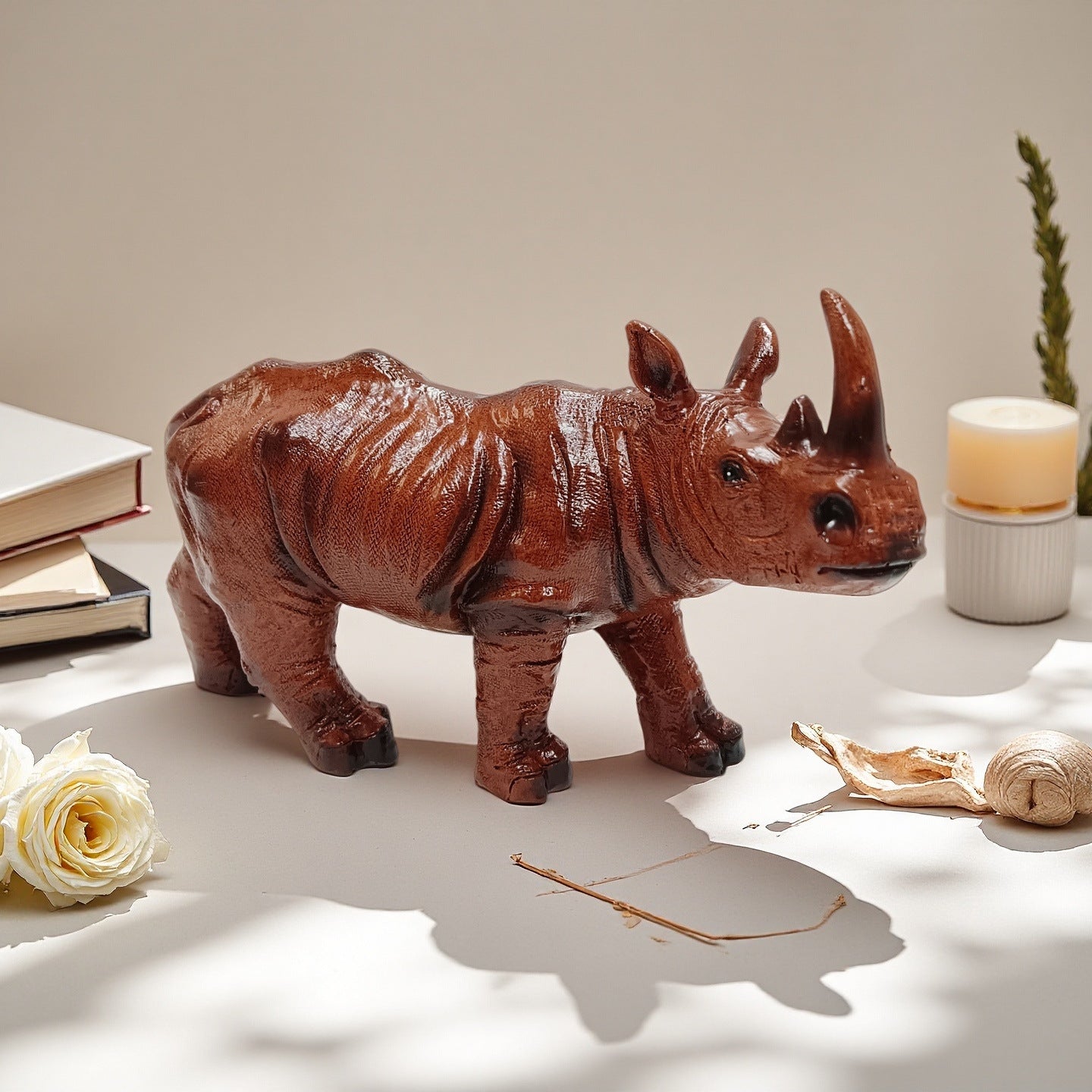 Decorative bull figure made of high-quality resin Acalora