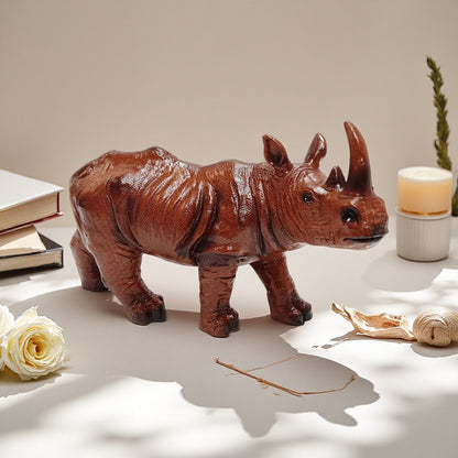 Decorative bull figure made of high-quality resin Acalora