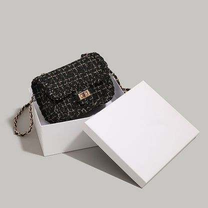 Textured Chain-Detail Crossbody Bag Acalora