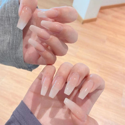 Artificial nails with an elegant high-gloss finish Acalora