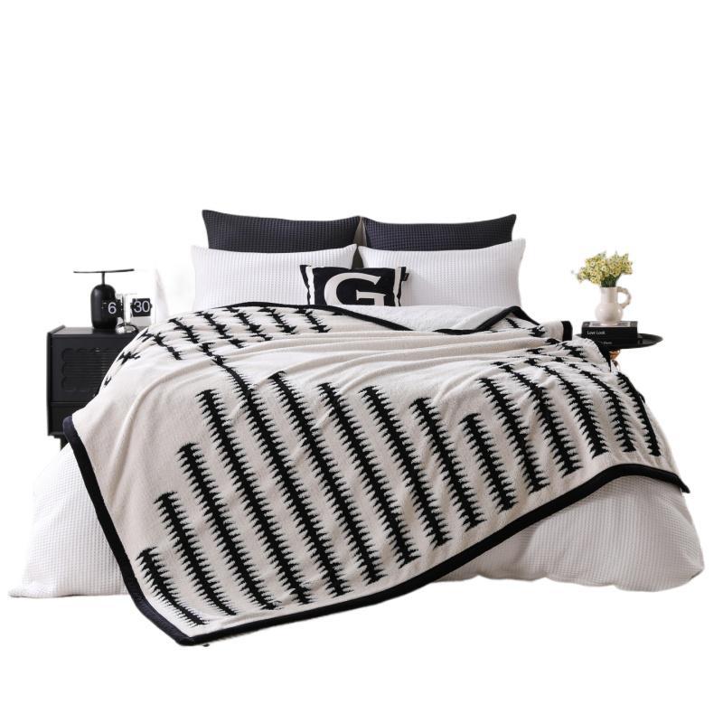 Chic Floral Pattern Throw Blanket