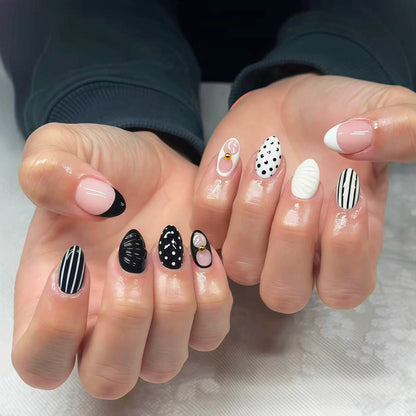 Elegant Artistic Press-On Nail Set Acalora