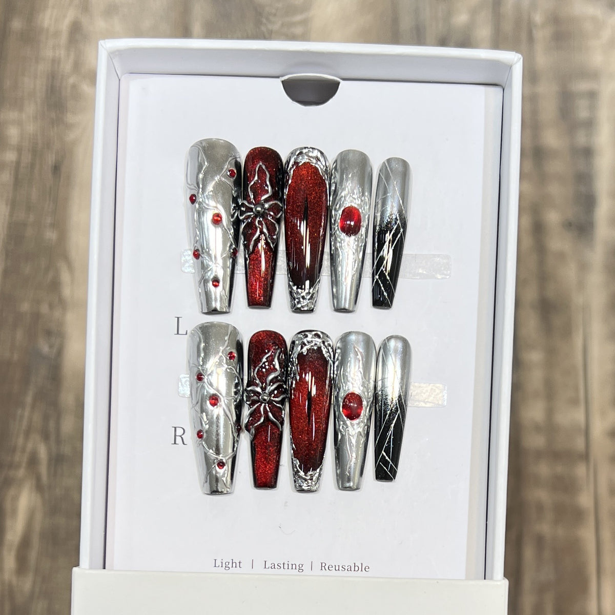 Decorative Floral Stiletto Press-On Nail Set Acalora