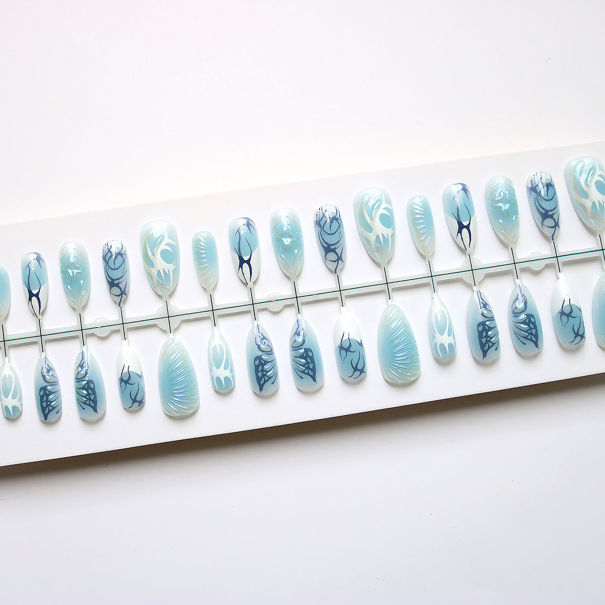 Decorative Press-On Nail Art Set with Oceanic Designs Acalora