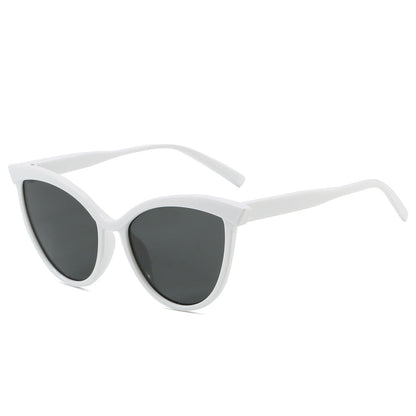 Ladies Elegant Cat-Eye Sunglasses with UV Protection and High-Quality Frame Bowlift
