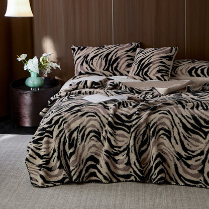 Decorative Flannel Bedspread