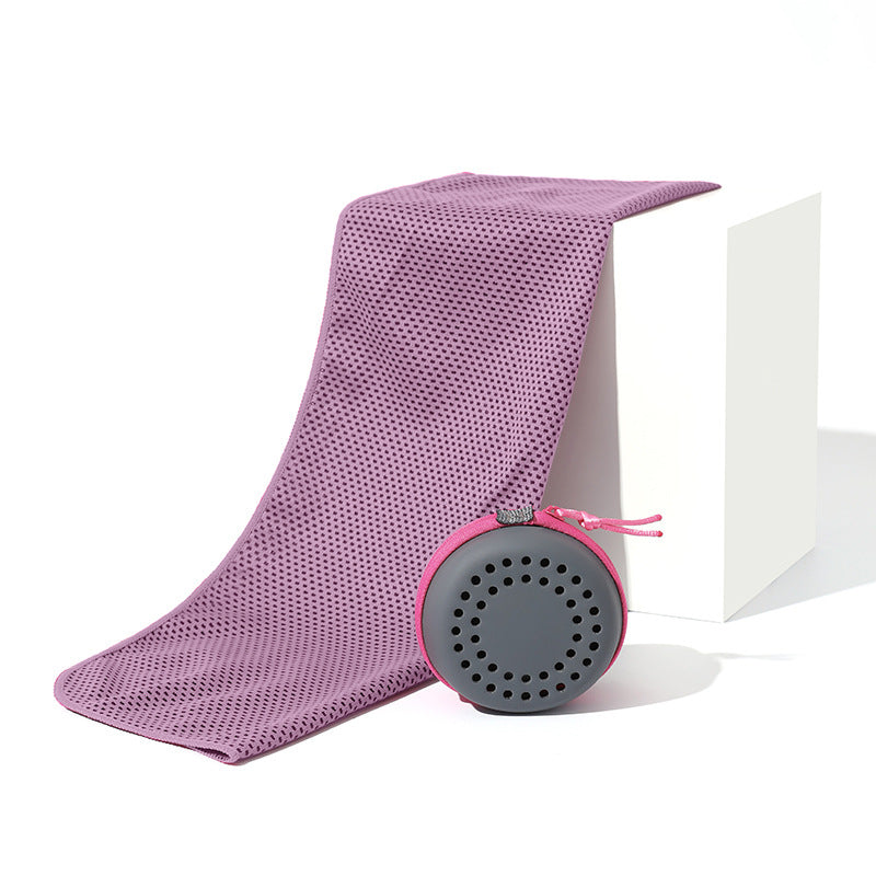 Women's Cooling Microfiber Towel with Storage Case Karnz