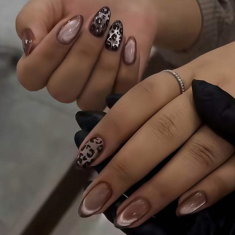 Decorative Leopard Print Press-On Nail Set Acalora