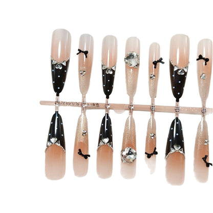 Artificial nails with glamorous rhinestone details Acalora
