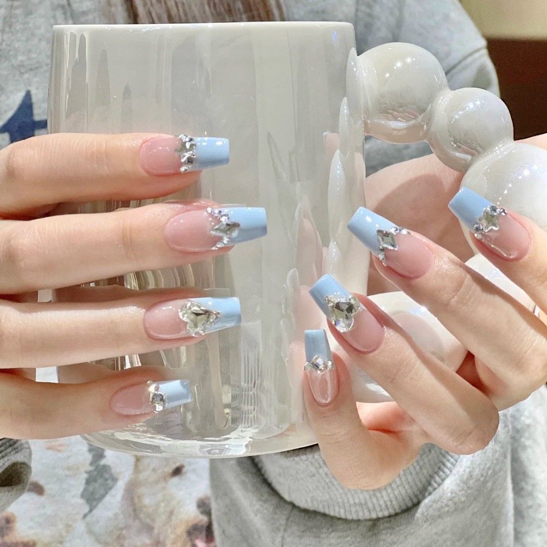Elegant Rhinestone-Embellished Nail Art Acalora
