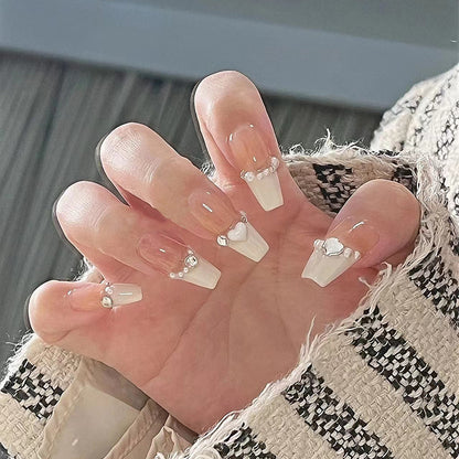 Artificial nail set with elegant flower and glitter decorations Acalora