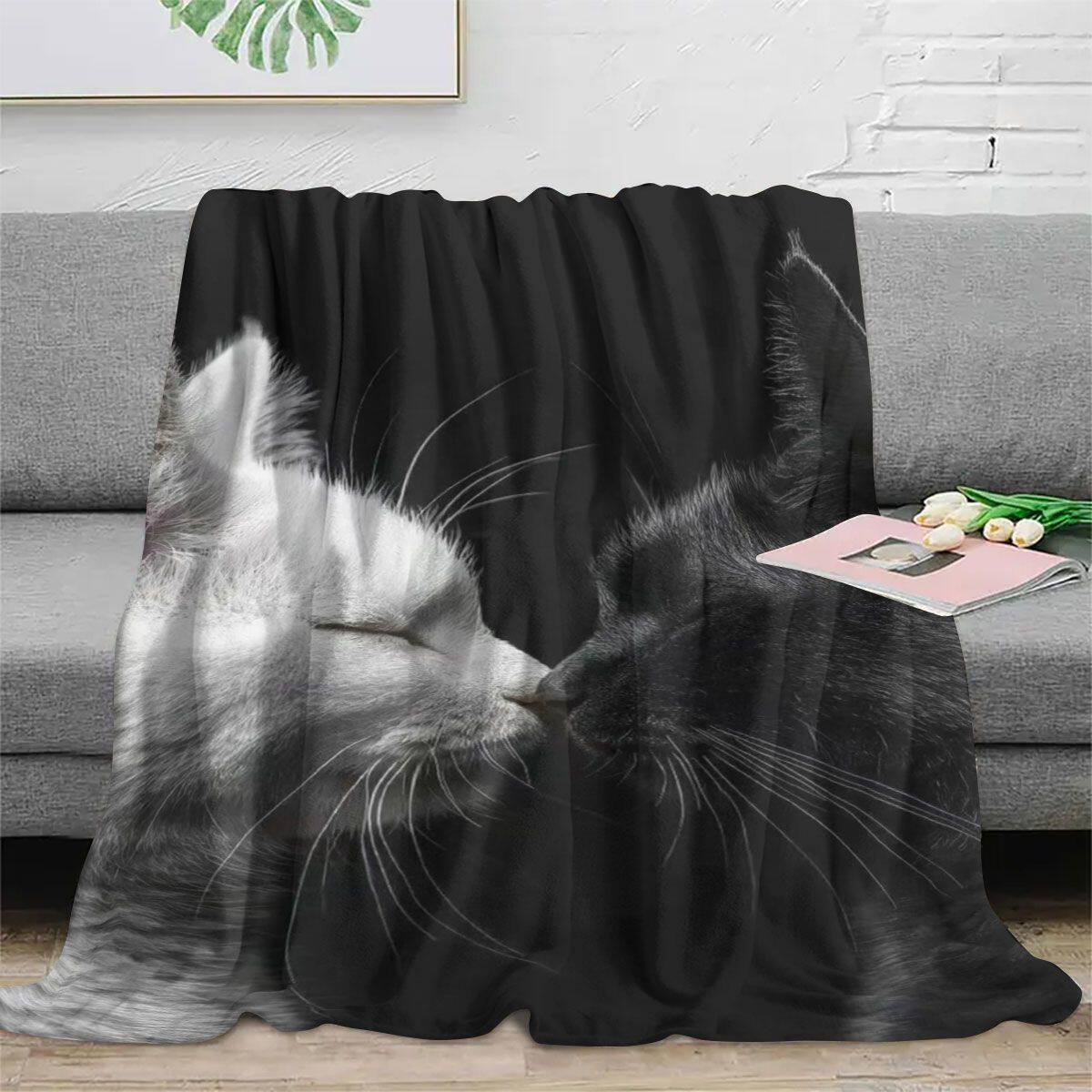 Artistic Cat-Themed Fleece Blanket