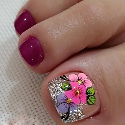 Artificial nails for elegant foot care Acalora