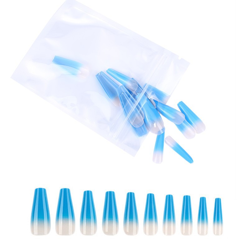 Artificial nails in elegant stiletto design Acalora