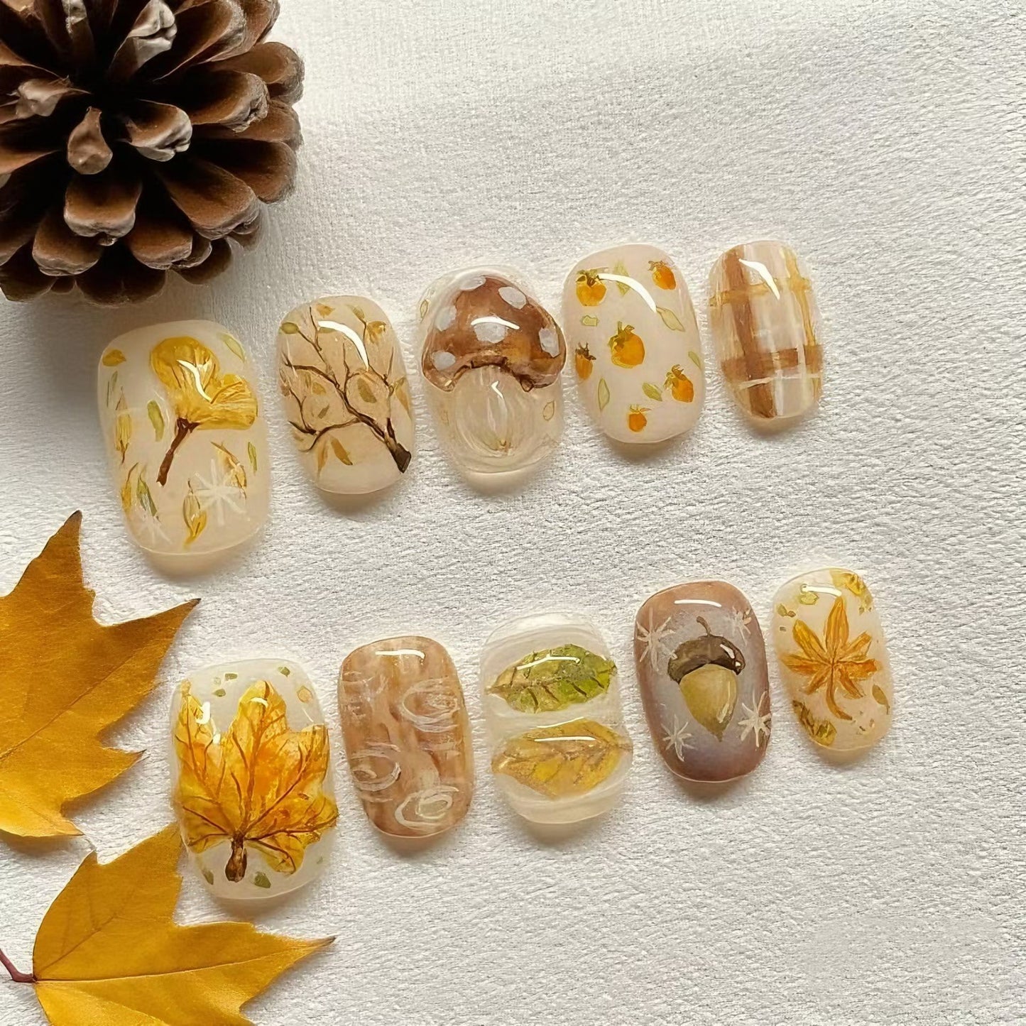 Autumn-Inspired Press-On Nail Art Set Acalora