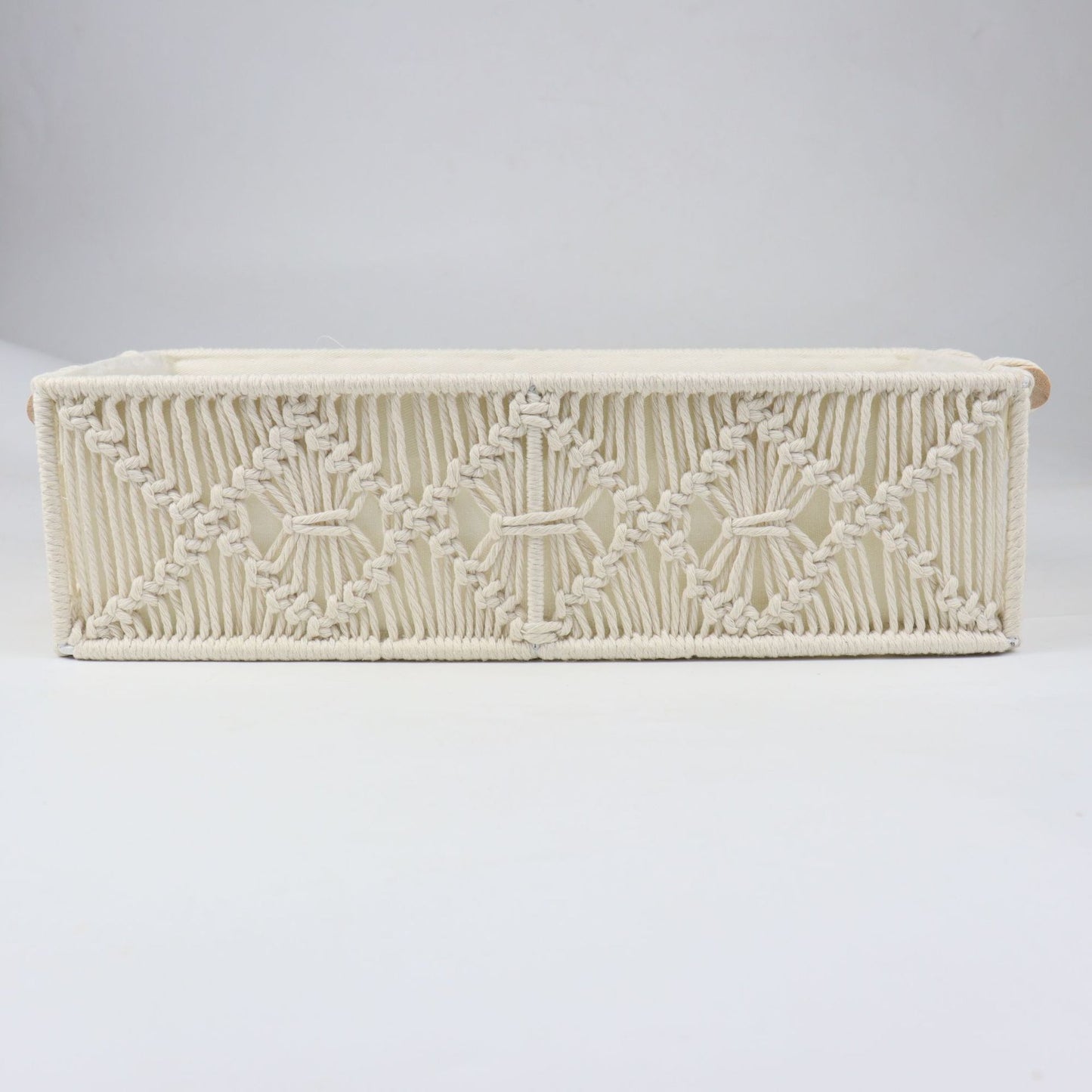 Storage basket with macrame pattern Acalora
