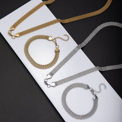 Elegant Textured Statement Jewelry Set Acalora