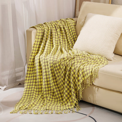 Unisex Houndstooth Pattern Cozy Throw Blanket