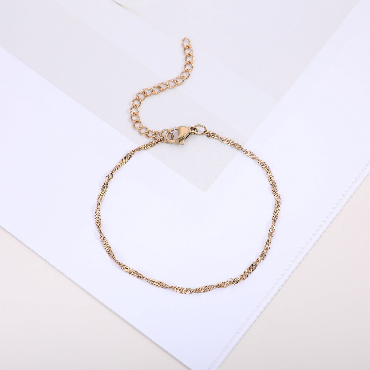 Textured Twisted Chain Bracelet Acalora