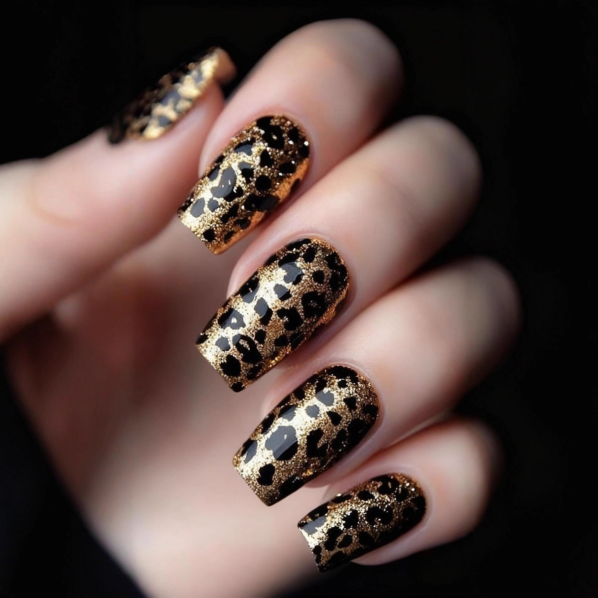 Artificial nails in elegant French tip design Acalora