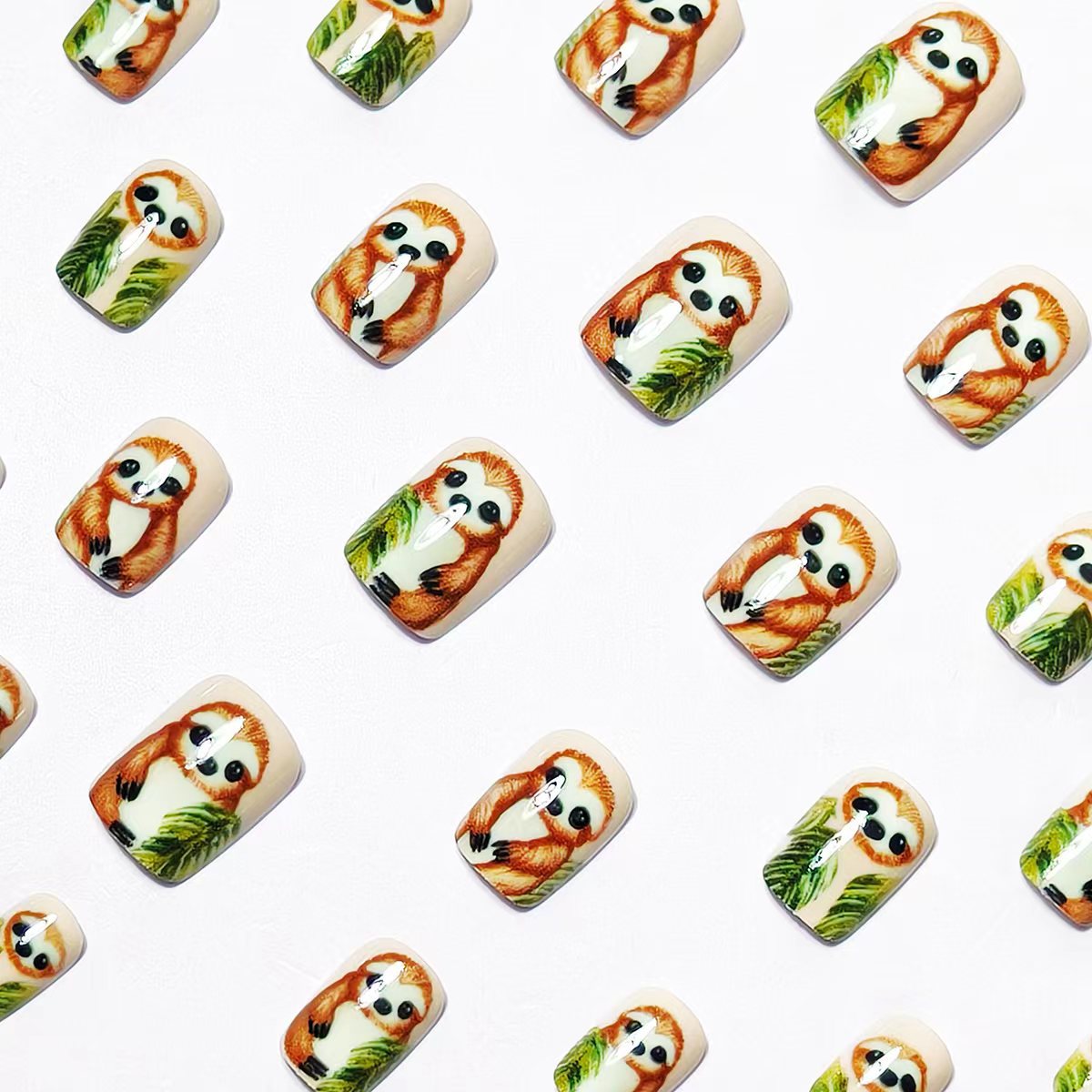 Sloth-Inspired 3D Nail Art Acalora