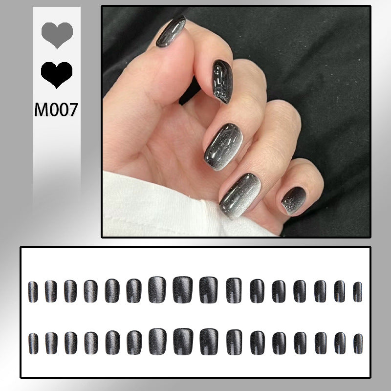 Artifical nail set with glamorous ombre effect and glitter embellishments Acalora