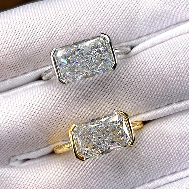 BowLift | S925 East-West Emerald Cut Ring