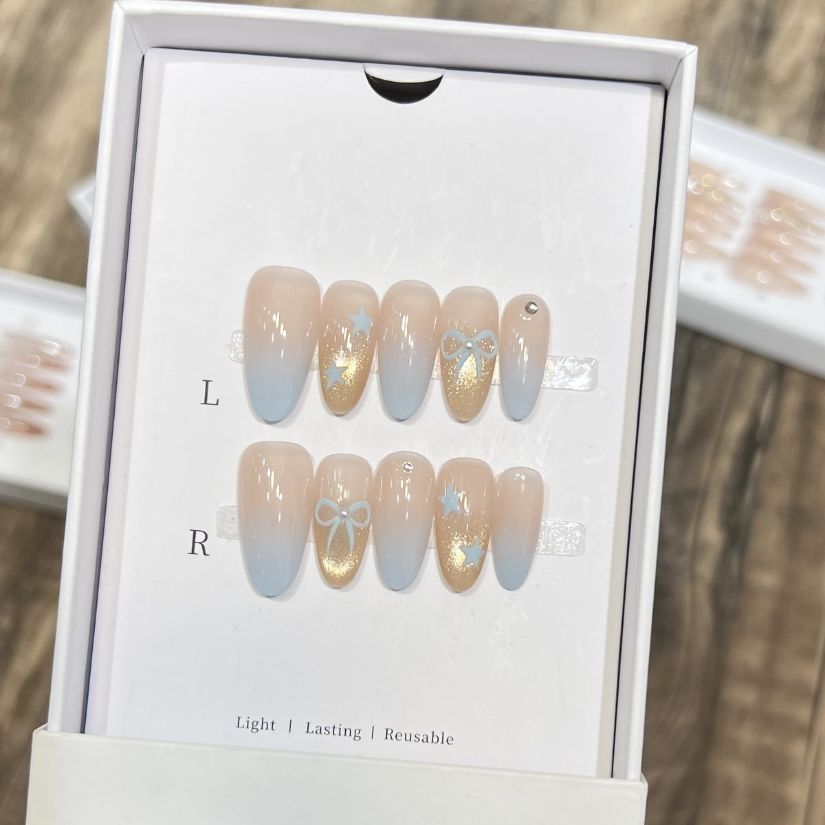 Decorative Press-On Nail Set with Glitter and Bow Accents Acalora