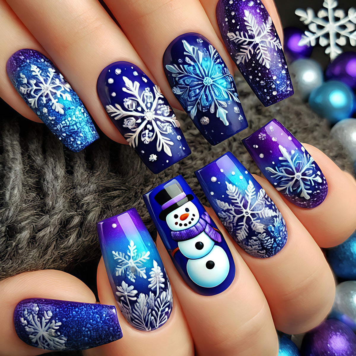 Winter Wonderland-Themed Nail Art Acalora