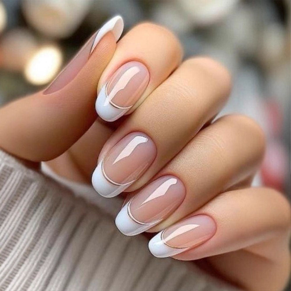 Artificial nails in modern French-tip design Acalora