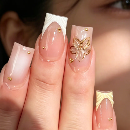Elegant Floral Accent Press-On Nails Acalora