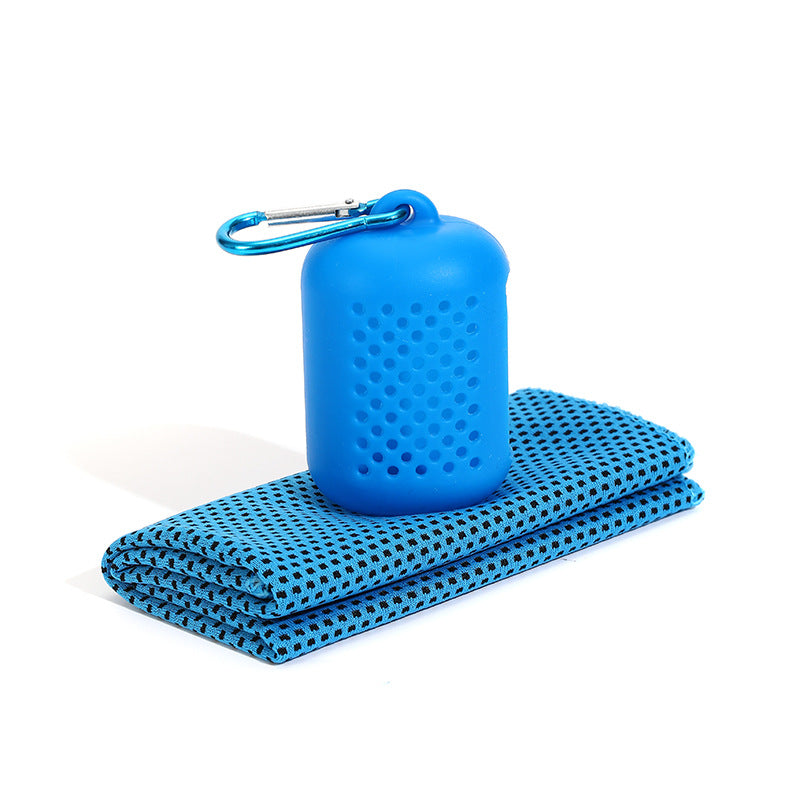 Unisex cooling towel in storage case Karnz