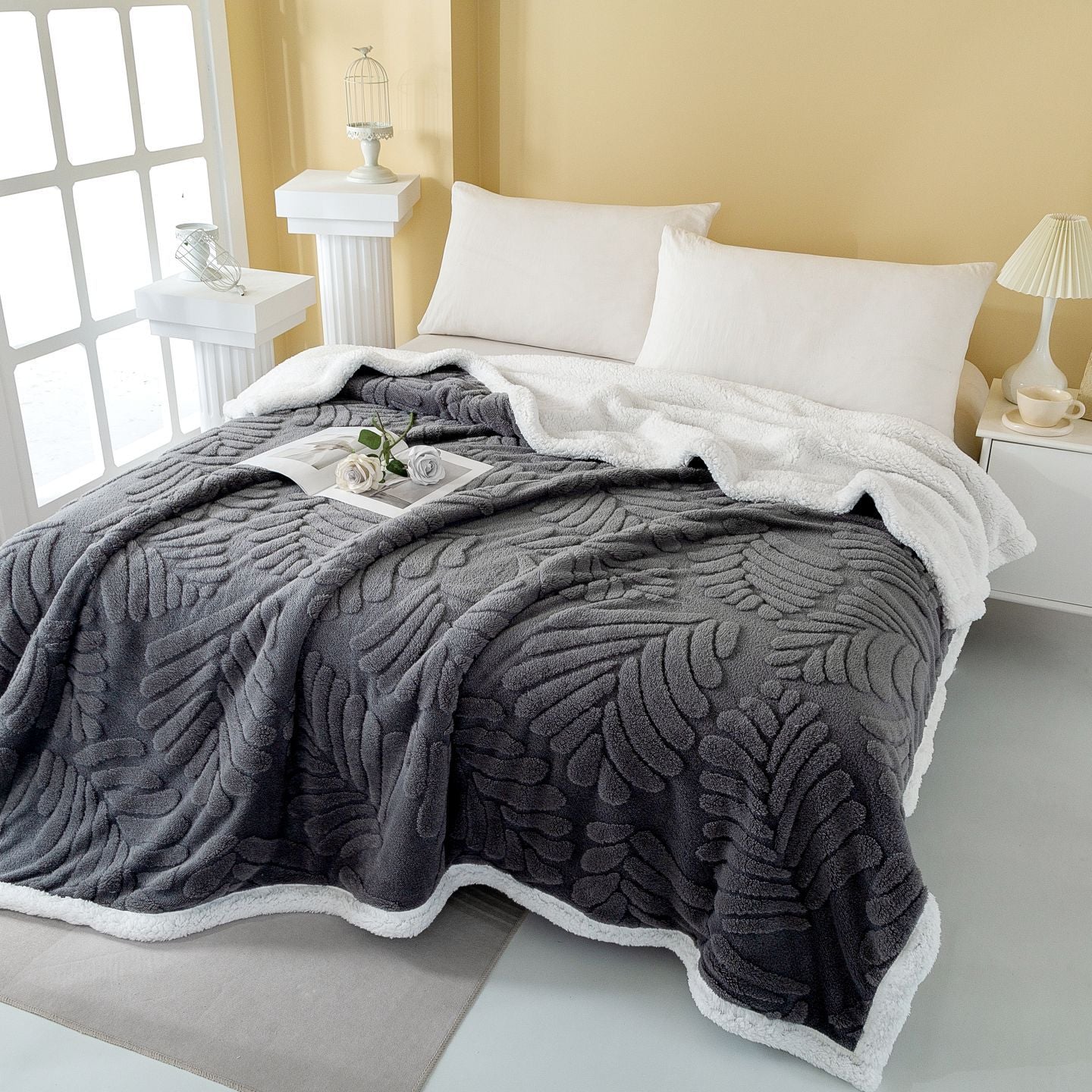 Cozy Fleece Throw Blanket