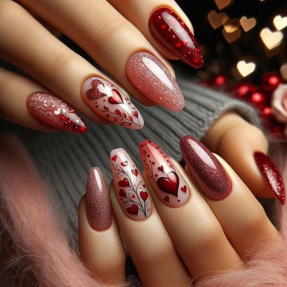 Artificial nails with romantic heart design and fine accents Acalora