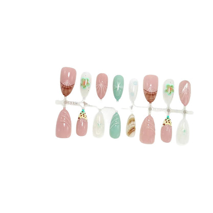 Artificial nail set with exquisite floral designs and shimmering effects Acalora