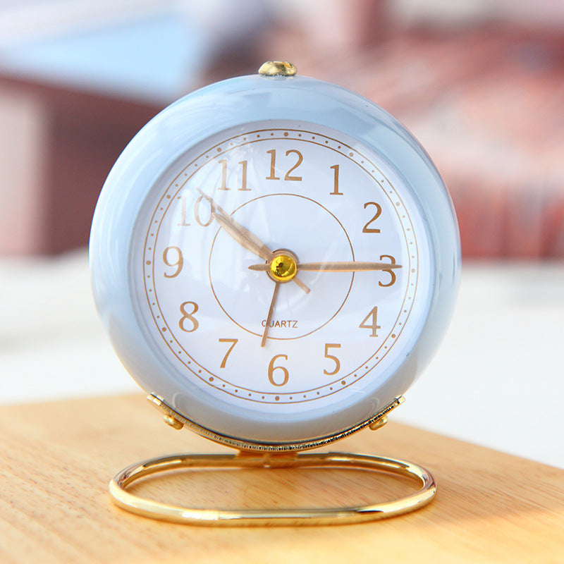 Skanto | Vintage Round Analog Clock