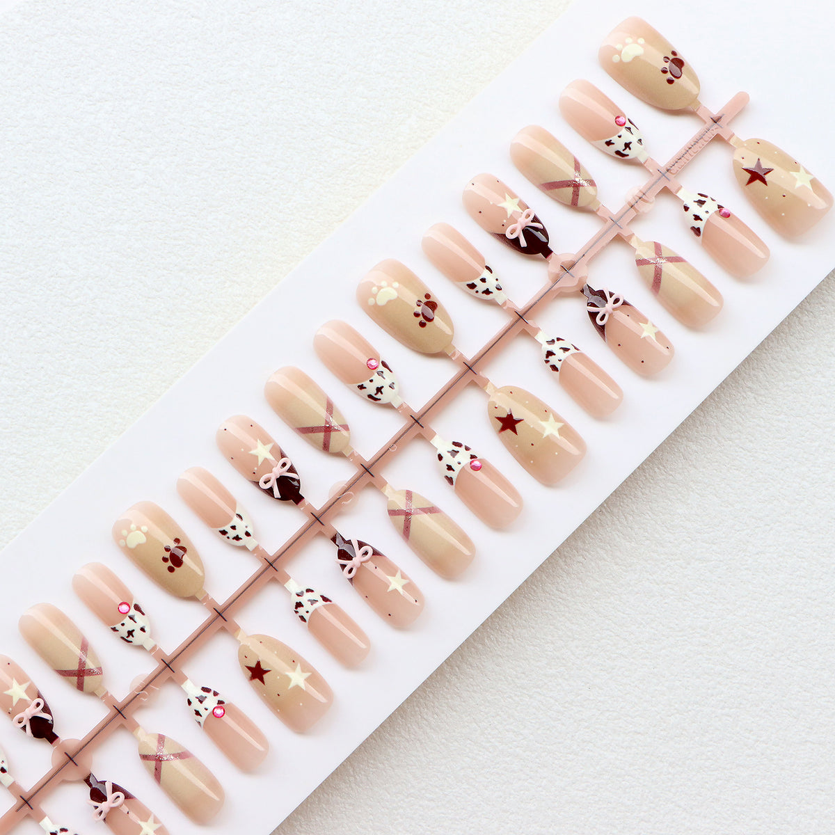 Thematic Press-On Nail Art Set with Charming Designs Acalora