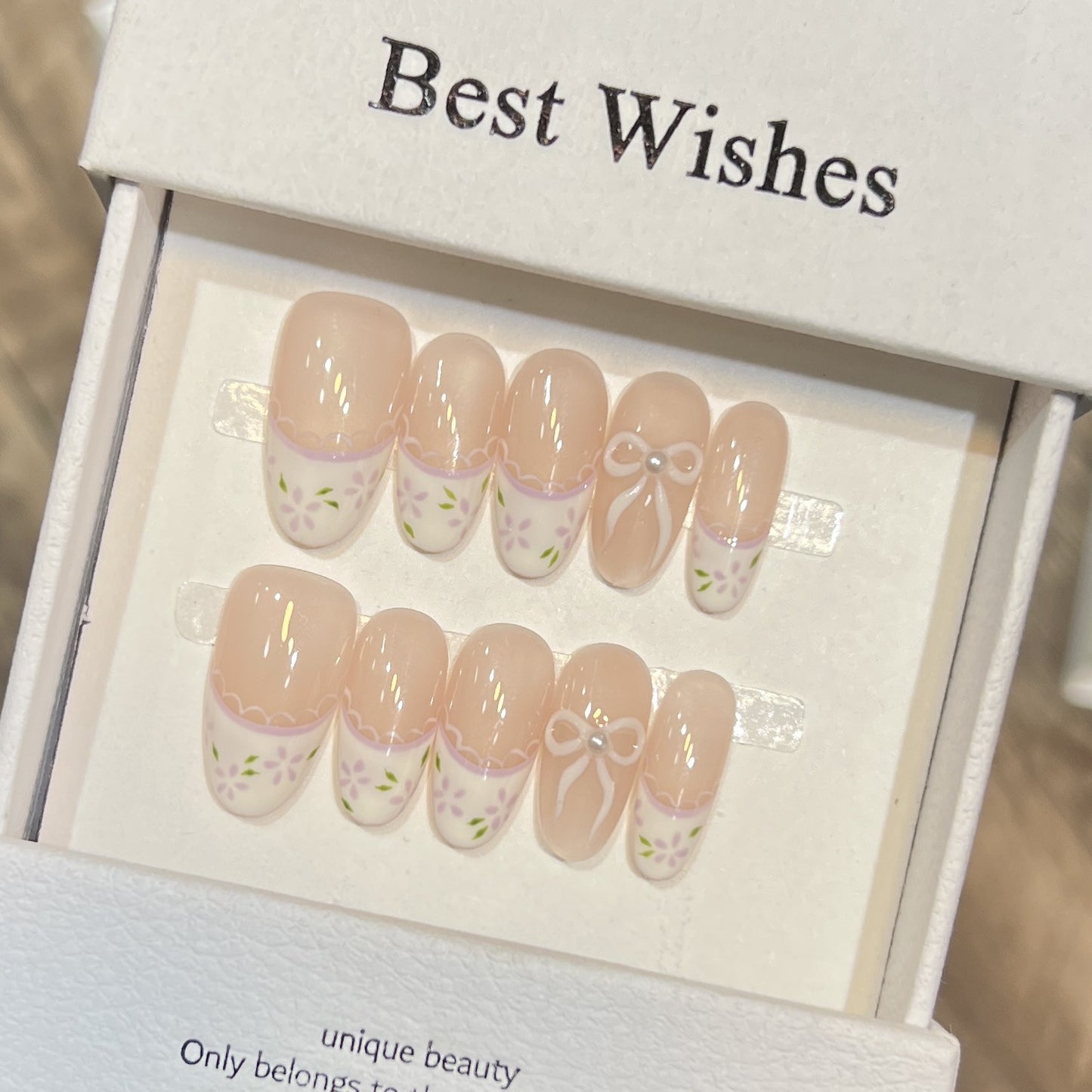 Decorative Press-On Nail Set with Floral Bow Design Acalora