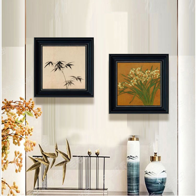 Elegant Framed Botanical Wall Decoration