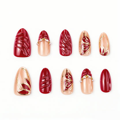 Artificial nail set with filigree golden decorations and romantic heart details Acalora