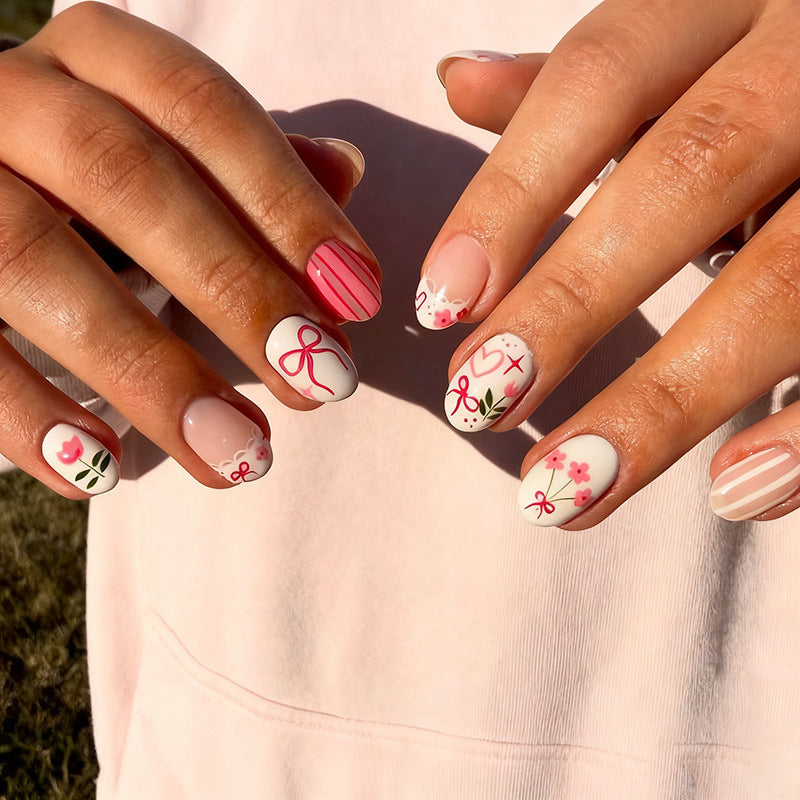Halloween Nail Art Set with Creative Designs and Sparkling Details Acalora