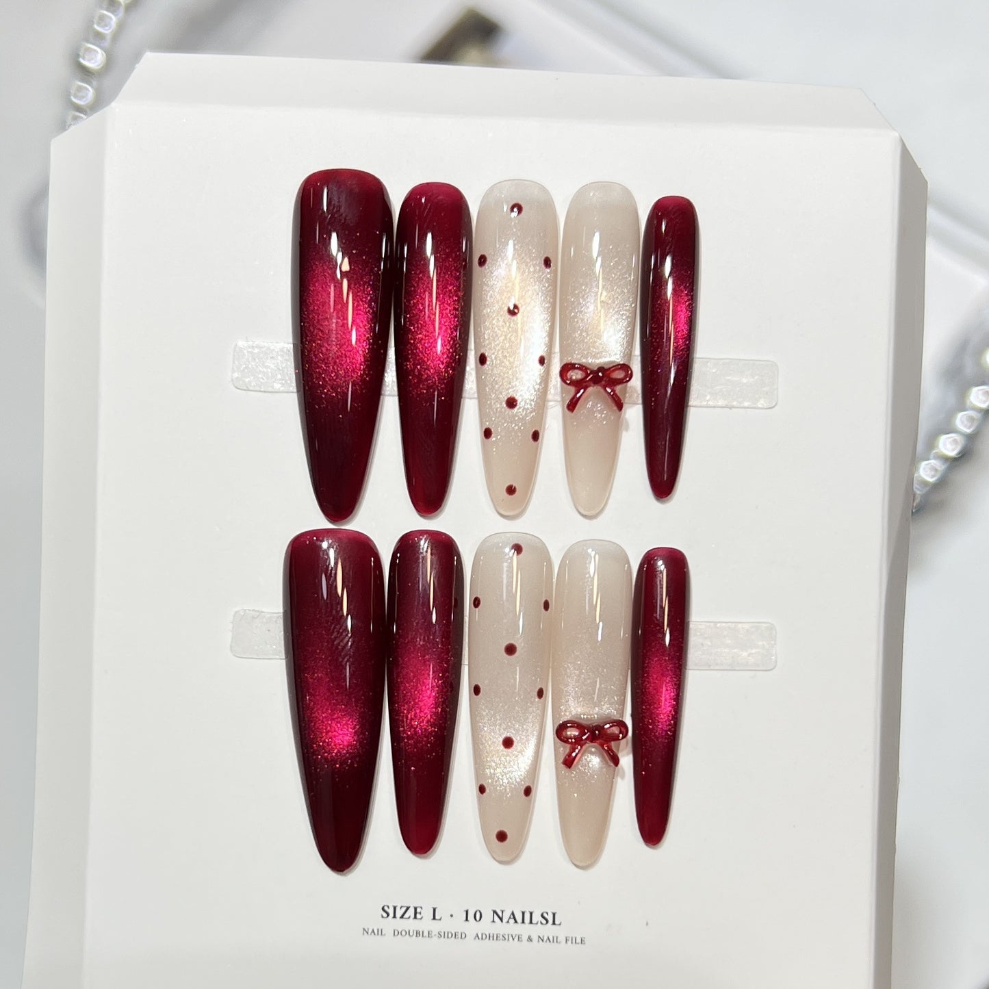 Premium Press-On Nail Art Set with Elegant Heart & Leaf Design Acalora